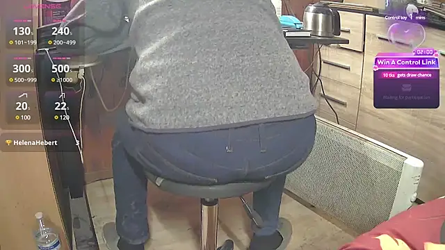 Snapshot of misteryman1956 chatting on 02.18.25 misteryman1956 online show from 02.18.25