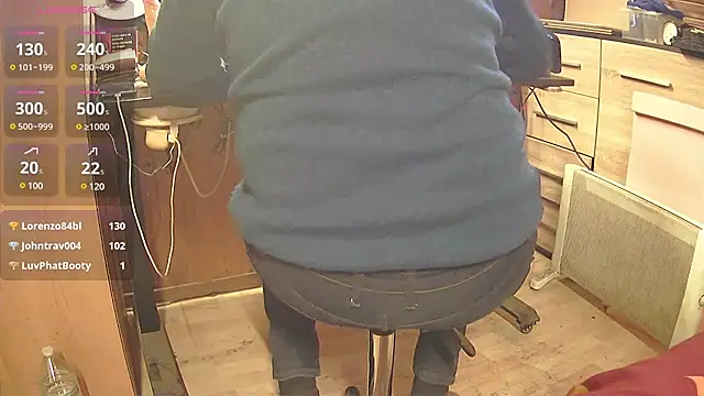 Snapshot of misteryman1956 chatting on 02.23.25 misteryman1956 online show from 02.23.25