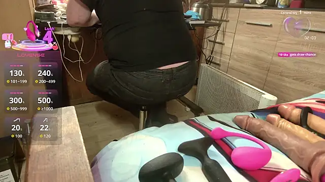 misteryman1956 online show from 11.04.25