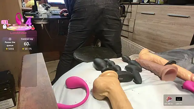 misteryman1956 online show from 02.24.26