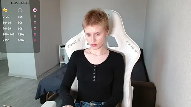 LizaKisses online show from 03.04.26