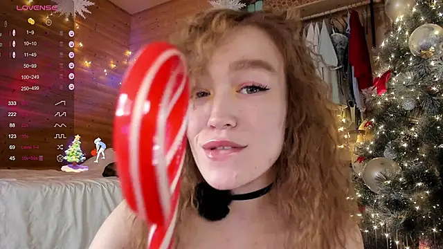 Snapshot of such_juicee chatting on 12.27.24 such juicee online show from 12.27.24