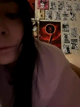 Snapshot of Pepe-pupu chatting on 10.24.25 Pepe-pupu online show from 10.24.25