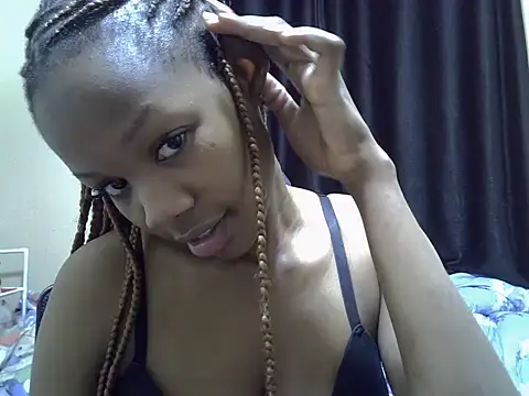 Snapshot of Horny-slut_ chatting on 09.23.25 Horny-slut online show from 09.23.25