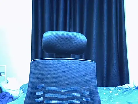 Horny-slut  online show from 11.17.25