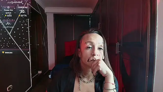 NatashaMason  online show from 01.04.25