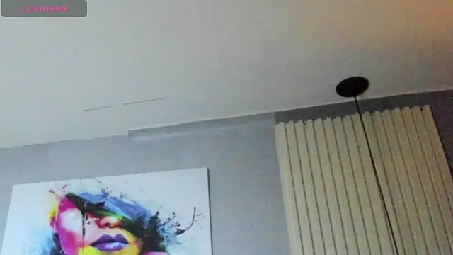 nicole  parker1 online show from 01.14.25