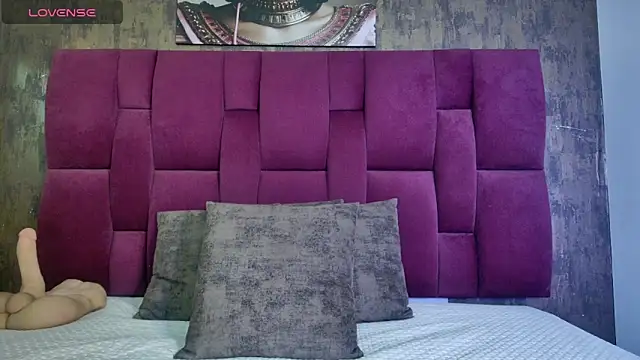 Snapshot of nicole__parker1 chatting on 10.21.25 nicole parker1 online show from 10.21.25