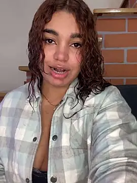 Anny arango  online show from 02.05.25