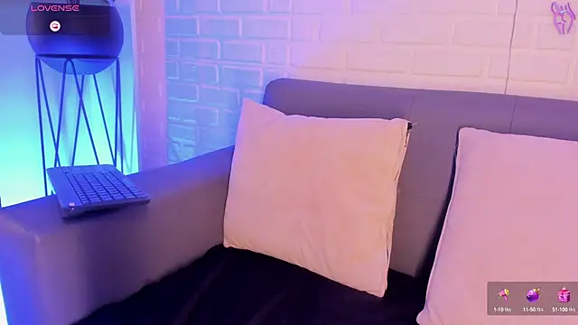 karina gomez 18 online show from 02.11.25