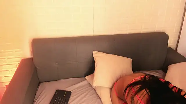 karina gomez 18 online show from 11.19.25