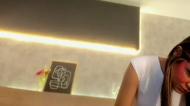 Snapshot of karina_gomez_18 chatting on 02.23.26 karina gomez 18 online show from 02.23.26