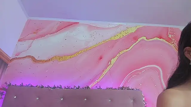 Bella  sweet online show from 11.20.25