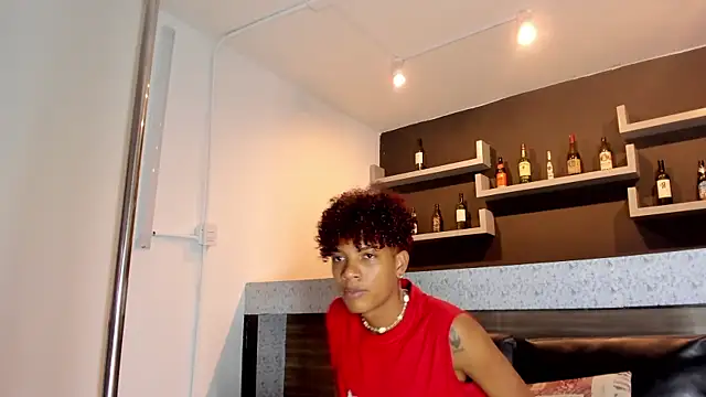 Snapshot of dubois_men chatting on 01.19.25 dubois men online show from 01.19.25