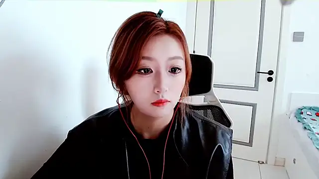 zhenzhen999 online show from 10.30.25