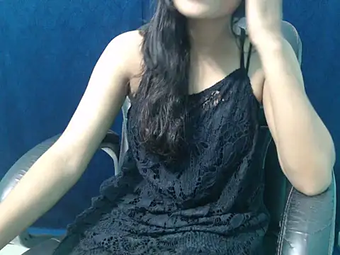 Yashi online show from 09.17.25