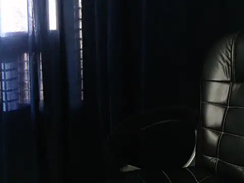 Yashi online show from 02.23.26