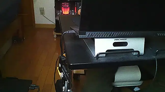 qoooqing67 online show from 12.12.24