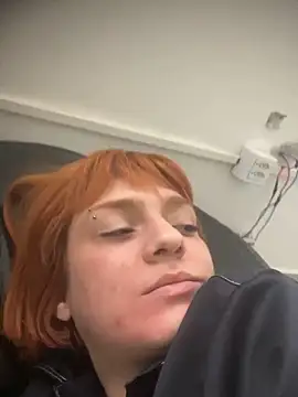 spacegirlll online show from 09.26.25