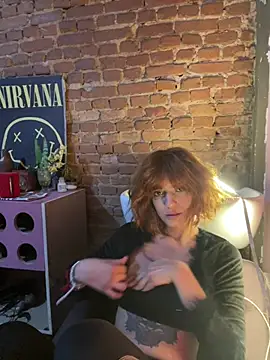 Snapshot of spacegirlll chatting on 02.28.26 spacegirlll online show from 02.28.26