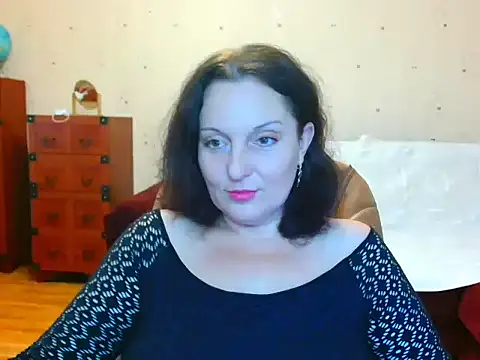 Alice3694 online show from 12.26.24