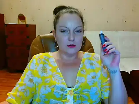 Alice3694 online show from 12.28.24