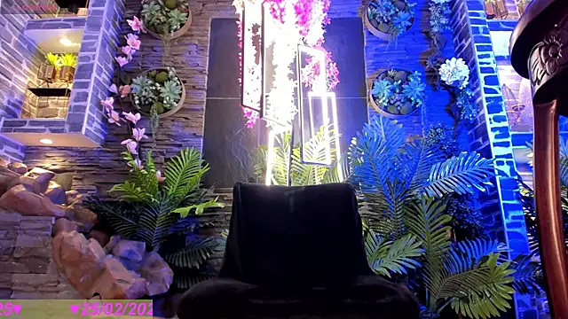 Eva Coluccy online show from 02.26.25
