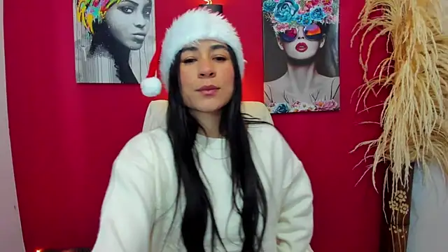 ChloeTurner  online show from 12.24.24