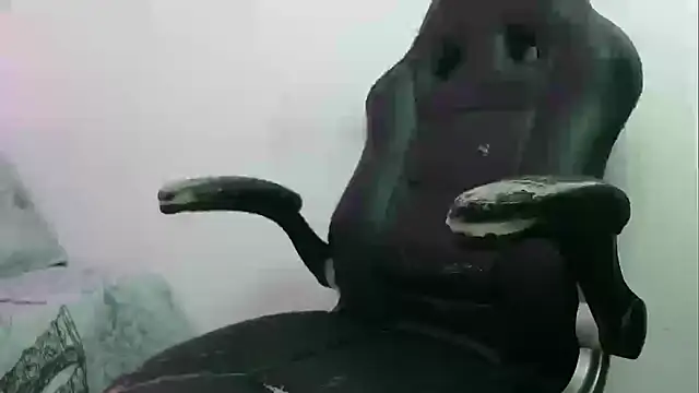 LAURA SMIITH online show from 03.14.25