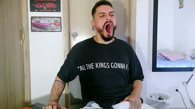 Aaron kwok28 online show from 03.26.26