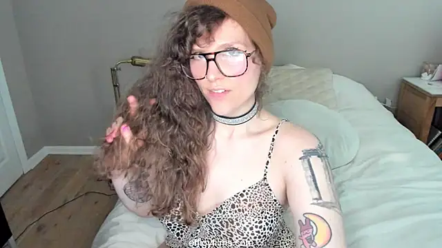 DelugeDuvall online show from 10.02.25