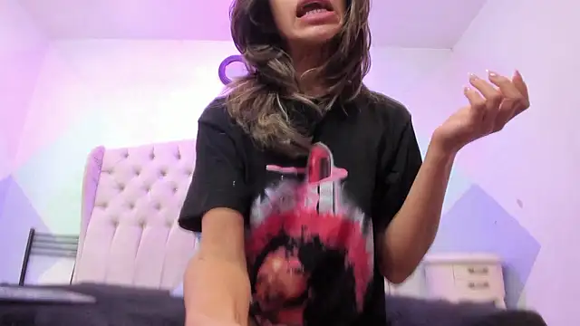 BritneyCollins online show from 02.25.26