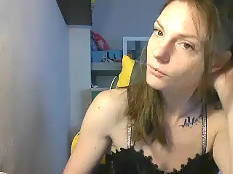Snapshot of Feli_blue chatting on 12.12.24 Feli blue online show from 12.12.24
