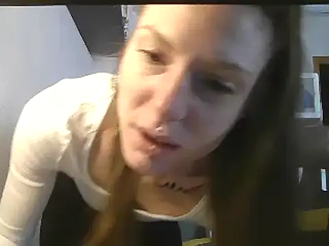 Snapshot of Feli_blue chatting on 12.17.24 Feli blue online show from 12.17.24
