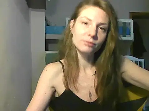 Snapshot of Feli_blue chatting on 12.19.24 Feli blue online show from 12.19.24