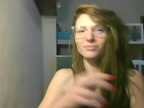 Snapshot of Feli_blue chatting on 12.19.24 Feli blue online show from 12.19.24