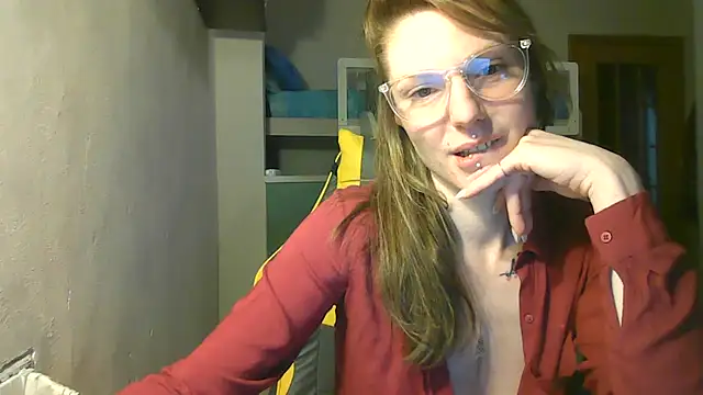 Snapshot of Feli_blue chatting on 01.20.25 Feli blue online show from 01.20.25