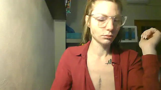 Snapshot of Feli_blue chatting on 01.23.25 Feli blue online show from 01.23.25