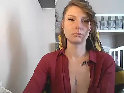 Snapshot of Feli_blue chatting on 03.05.25 Feli blue online show from 03.05.25