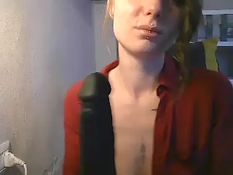 Snapshot of Feli_blue chatting on 03.10.25 Feli blue online show from 03.10.25