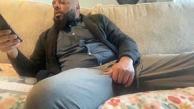 Snapshot of Bbcfun44 chatting on 12.11.24 Bbcfun44 online show from 12.11.24