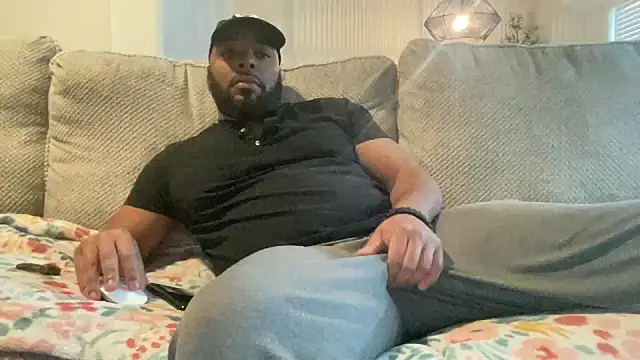 Snapshot of Bbcfun44 chatting on 02.19.25 Bbcfun44 online show from 02.19.25