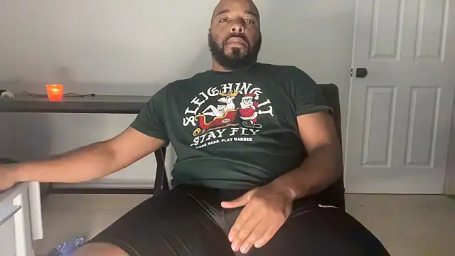 Snapshot of Bbcfun44 chatting on 10.25.25 Bbcfun44 online show from 10.25.25