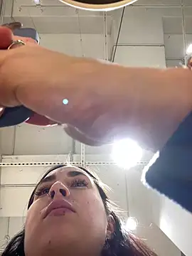 Holly Play online show from 01.28.25