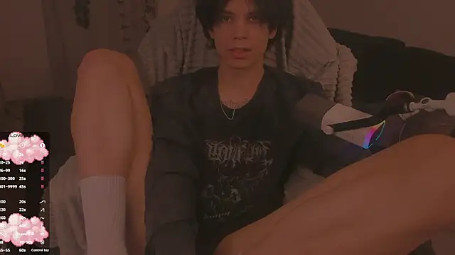 Snapshot of Wampeyes chatting on 09.21.25 Wampeyes online show from 09.21.25