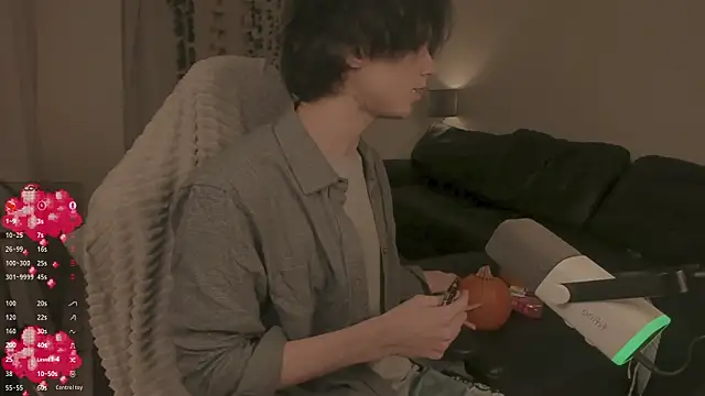 Snapshot of Wampeyes chatting on 10.30.25 Wampeyes online show from 10.30.25