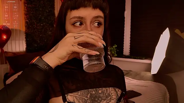 MichaellaMoon online show from 02.13.26