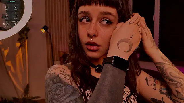 MichaellaMoon online show from 02.21.26