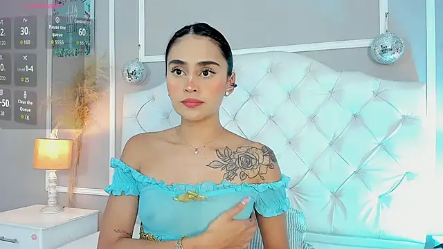 Snapshot of serena_jeyms chatting on 11.07.25 serena jeyms online show from 11.07.25