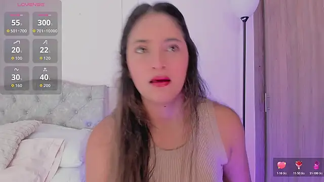 Snapshot of Isa_squirt1 chatting on 10.26.25 Isa squirt1 online show from 10.26.25